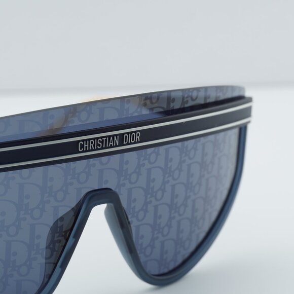 Dior DIORCLUB M2U 31B8 Shield Sunglasses - Matte Navy Blue main image 5